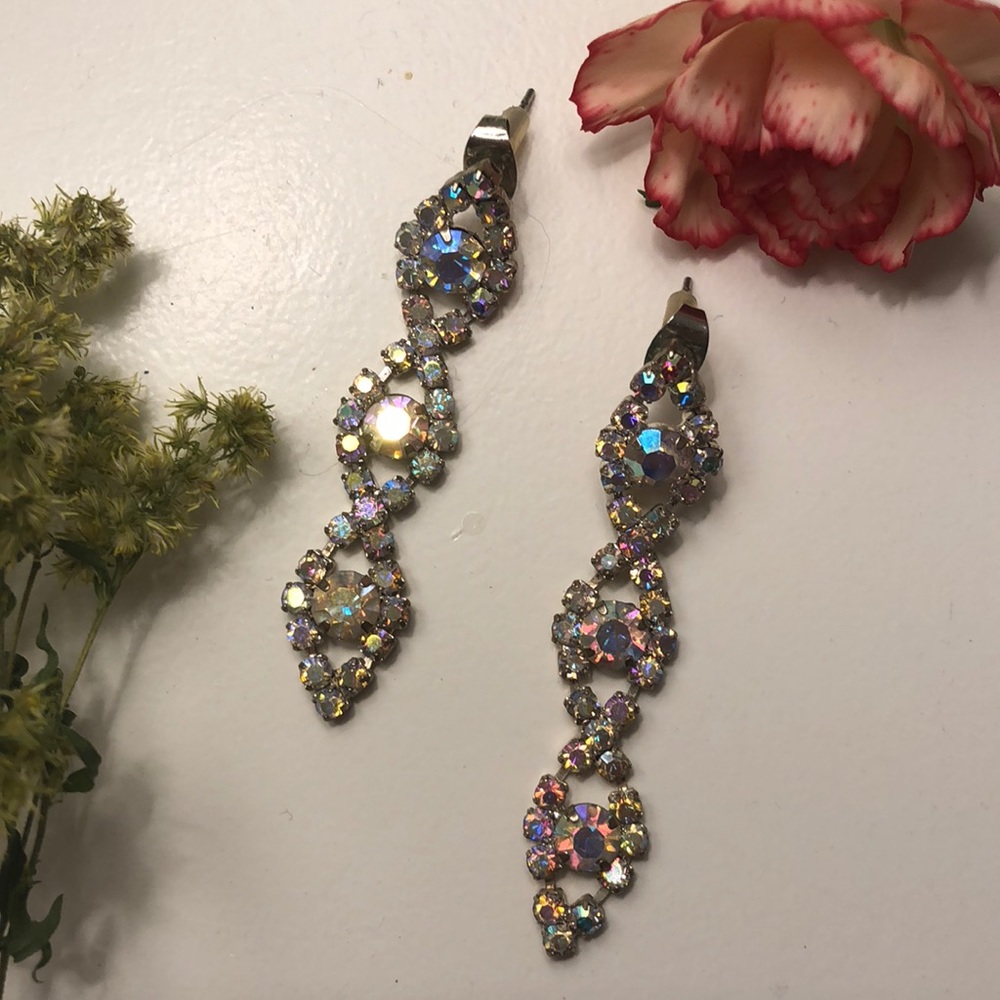 Silver rhinestone dangle prom earrings